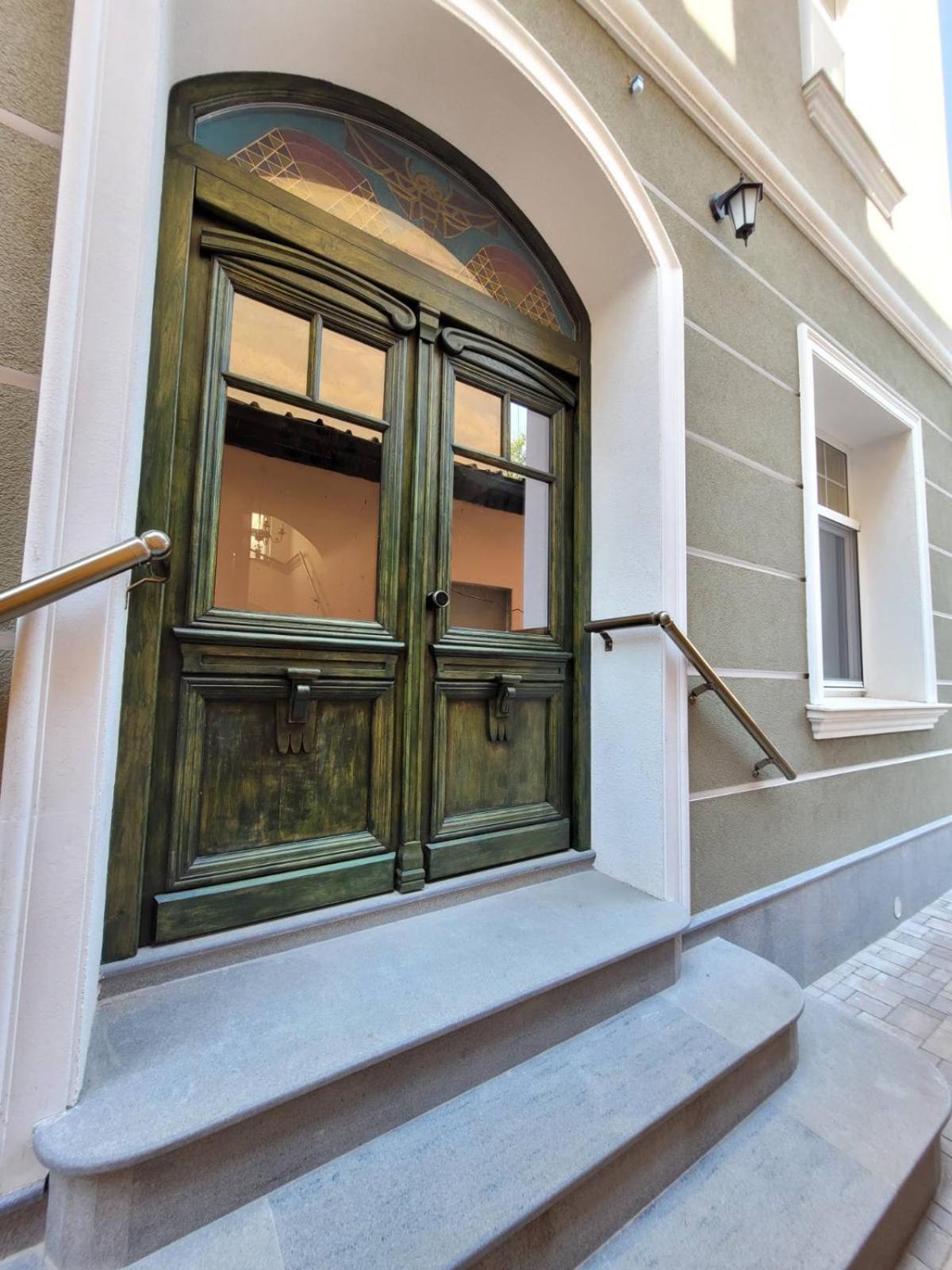 The House - Central Boutique Apartments キュステンディル エクステリア 写真